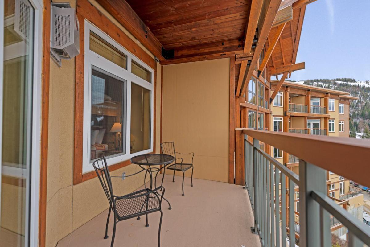 Schweitzer Mountain Resort White Pine Lodge サンドポイント エクステリア 写真