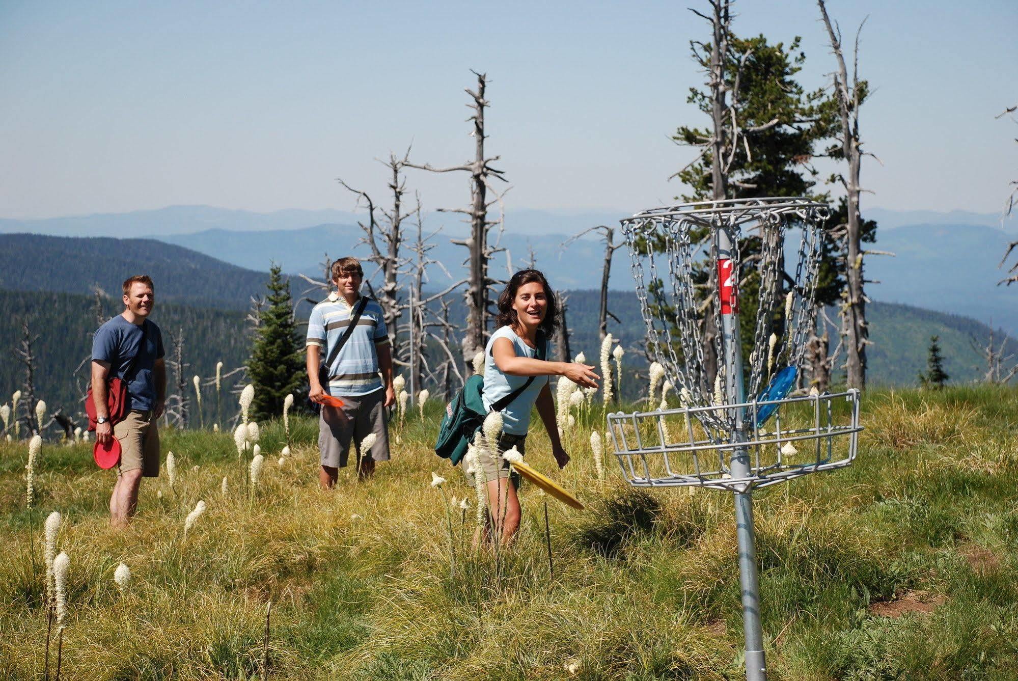 Schweitzer Mountain Resort White Pine Lodge サンドポイント エクステリア 写真