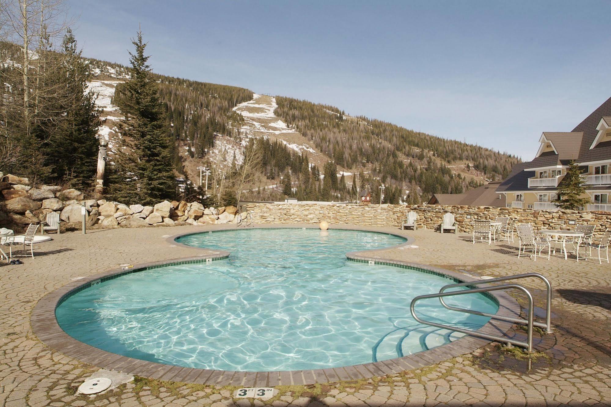 Schweitzer Mountain Resort White Pine Lodge サンドポイント エクステリア 写真