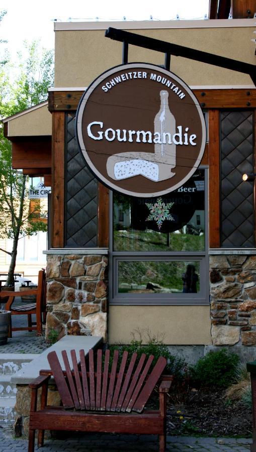 Schweitzer Mountain Resort White Pine Lodge サンドポイント エクステリア 写真